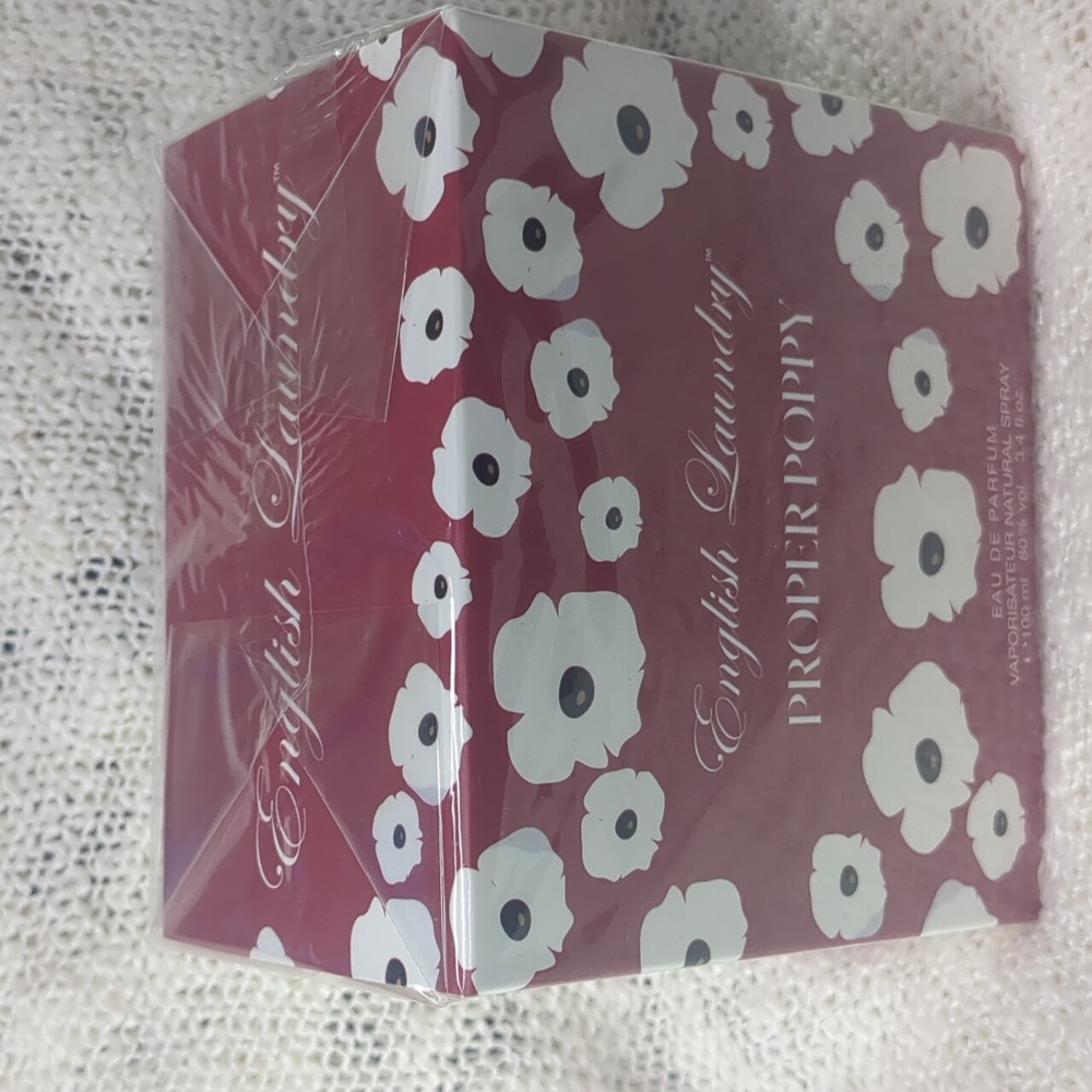 English Laundry Proper Poppy Eau de Parfum, 100ml/3.4fl oz - Picture 4 of 12